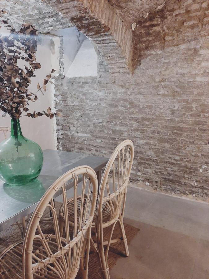 Downtown Loft In A 16Th Century Convent Apartment เซบีญา ภายนอก รูปภาพ